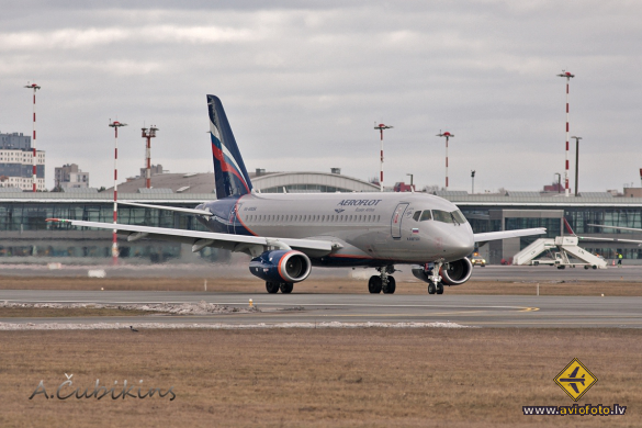 Sukhoi SSJ-100-95B Superjet 100 (RRJ-95B)