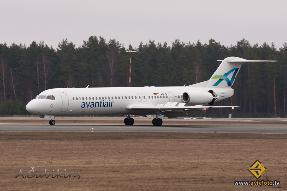 Fokker 100 (F-28-0100)