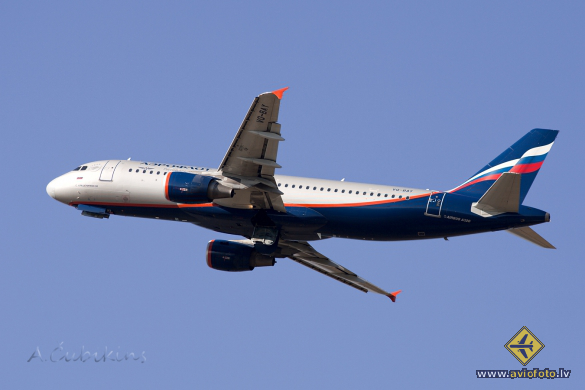 Airbus A320-214