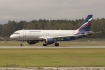 Airbus A320-214