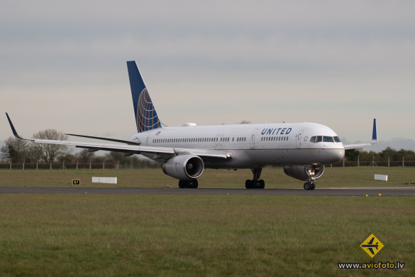 Boeing 757-224