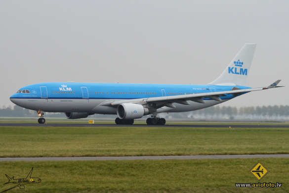 Airbus A330-203