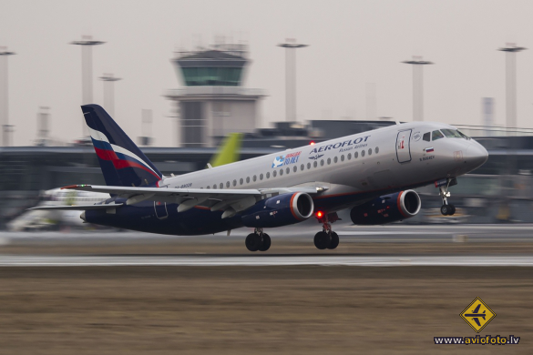 Sukhoi SSJ-100-95B Superjet 100 (RRJ-95B)