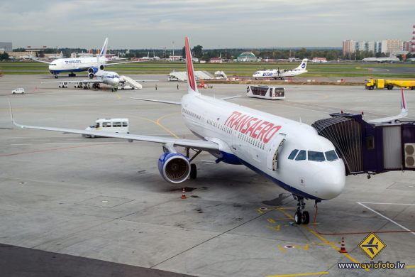 Airbus A321-211