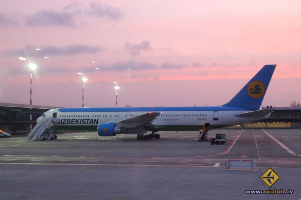 Boeing 767-3CB/ER
