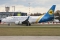 Boeing 737-528