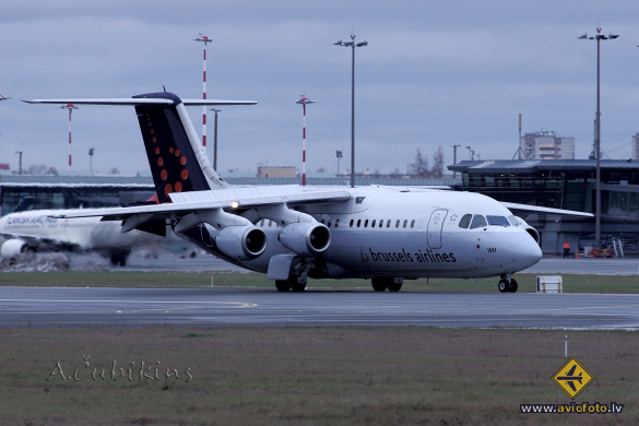 BAE Systems Avro 146-RJ100