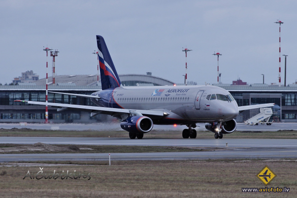 Sukhoi SSJ-100-95B Superjet 100 (RRJ-95B)