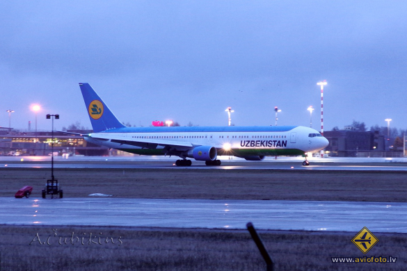 Boeing 767-3CB/ER