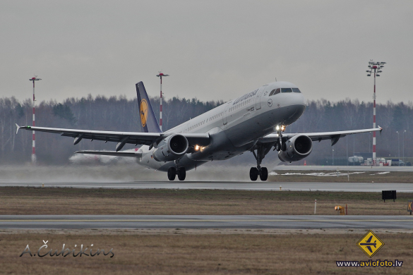 Airbus A321-131