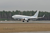 Boeing 737-76N