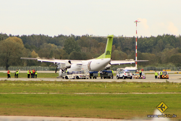 Bombardier DHC-8-402 Q400