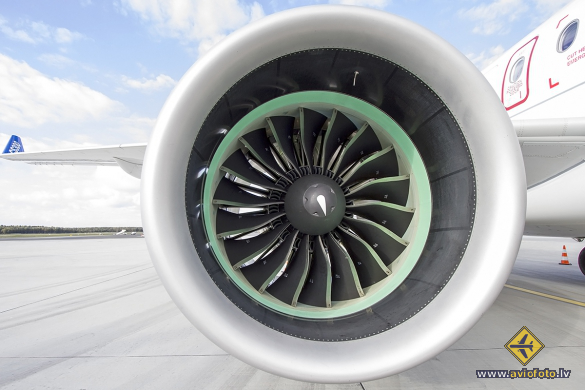 Bombardier CSeries CS300 (BD-500-1A11)