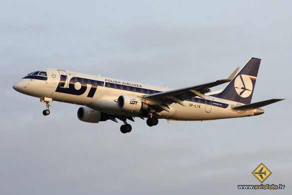 Embraer 175LR (ERJ-170-200LR)
