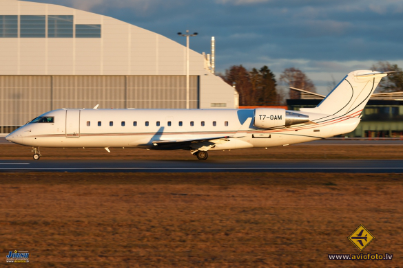 Bombardier Challenger 850 (CRJ-200SE/CL-600-2B19)