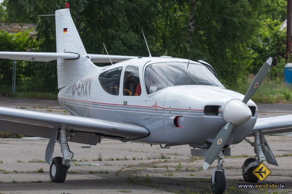 Rockwell Commander 112A