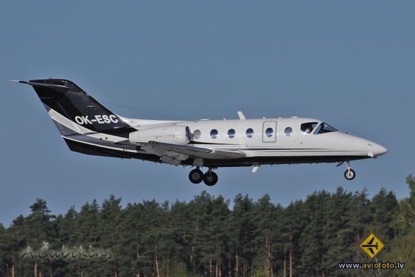 Raytheon 400A Beechjet (400XP)