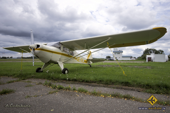 Taylorcraft F21B
