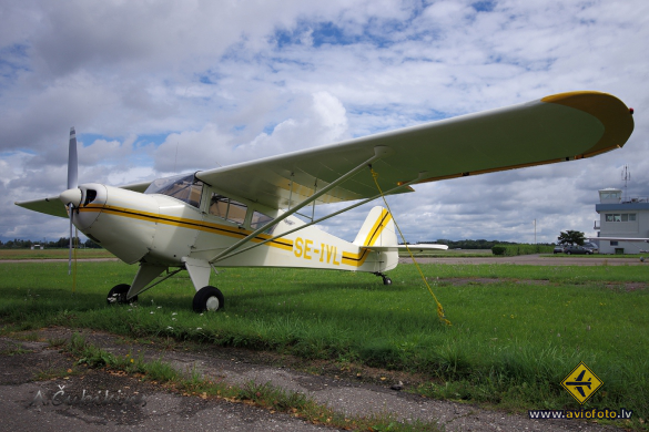 Taylorcraft F21B