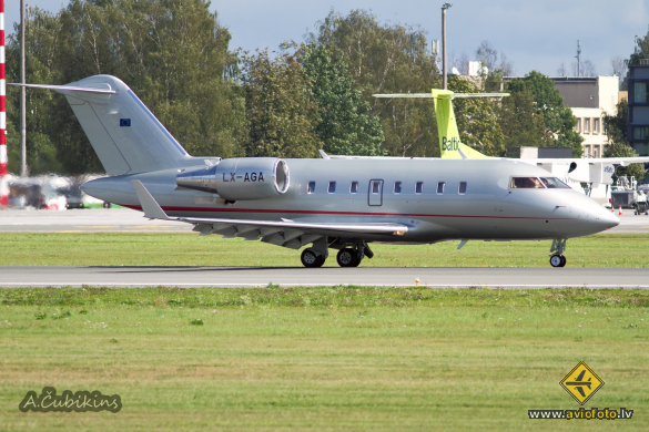 Bombardier Challenger 605 (CL-600-2B16)