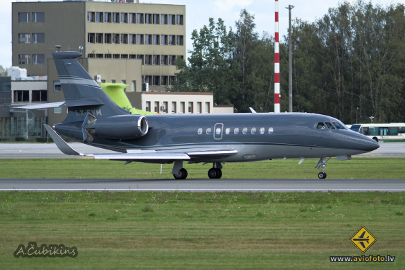 Dassault Falcon 2000LX