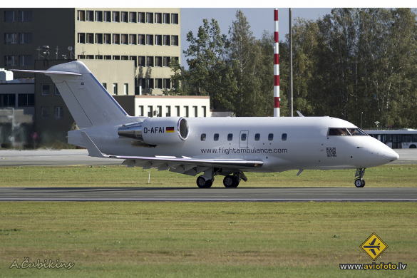 Bombardier Challenger 604 (CL-600-2B16)