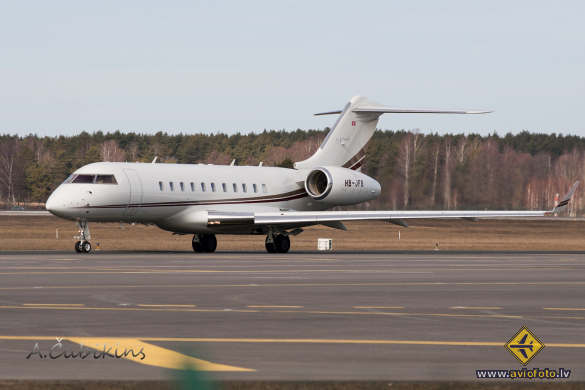 Bombardier Global 5000 (BD-700-1A11)