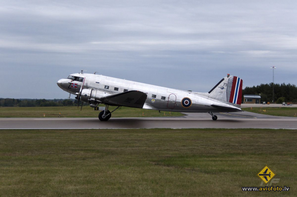 Douglas DC-3(C)
