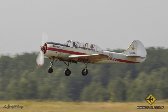 Yakovlev Yak-52