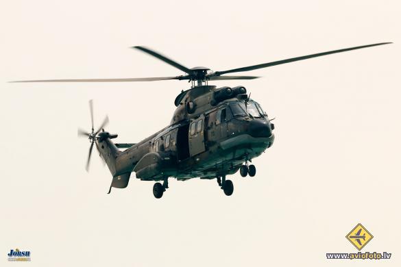 Eurocopter AS-532UL Cougar