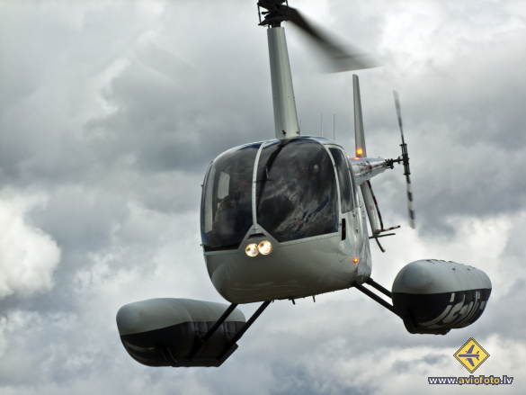 Robinson R-44 Raven I