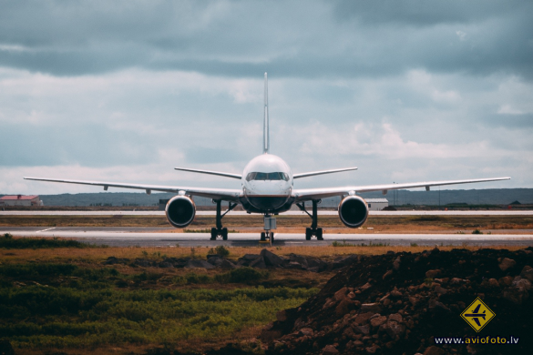 Boeing 757-208(PCF)