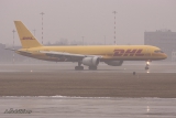 Boeing 757-236(SF)