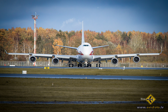 Boeing 747-481F/SCD