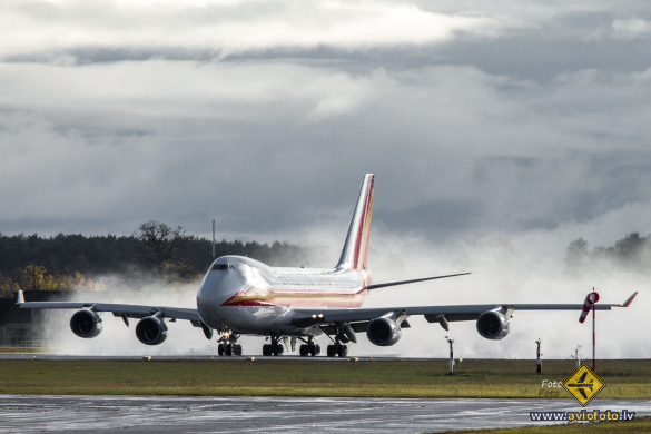 Boeing 747-481F/SCD