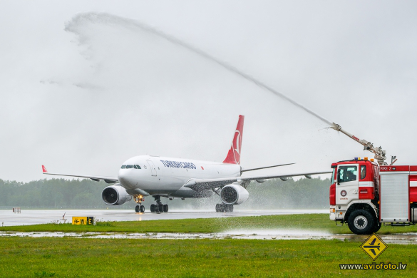Airbus A330-243F