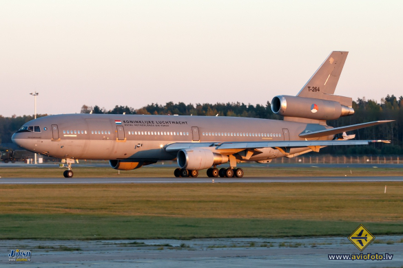 McDonnell Douglas KDC-10-30CF