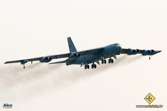 Boeing B-52H Stratofortress