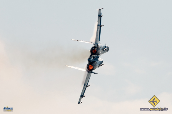Sukhoi Su-27