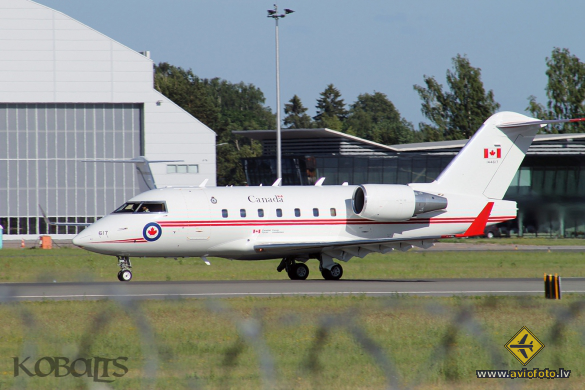 Bombardier CC-144C Challenger (604/CL-600-2B16)