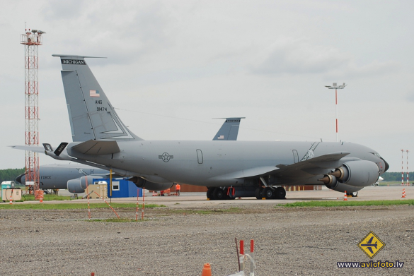Boeing KC-135T Stratotanker (717-148)
