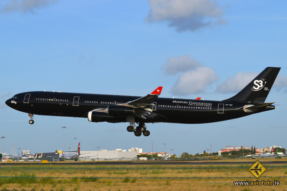 Airbus A340-313