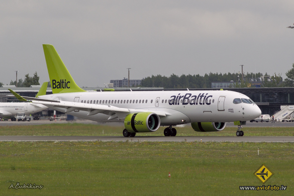 Bombardier CSeries CS300 (BD-500-1A11)