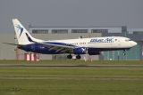 Boeing 737-82R