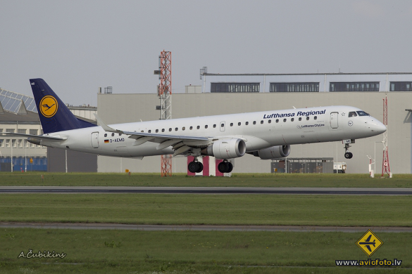 Embraer 195LR (ERJ-190-200LR)