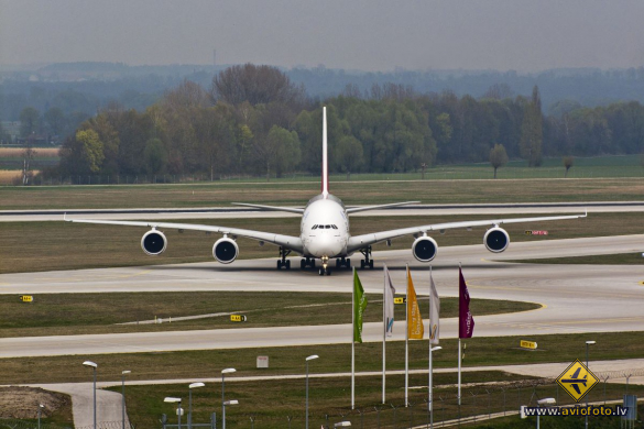 Airbus A380-861