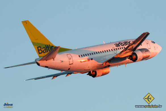 Boeing 737-522