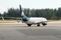 Boeing 737-852