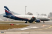 Airbus A320-214