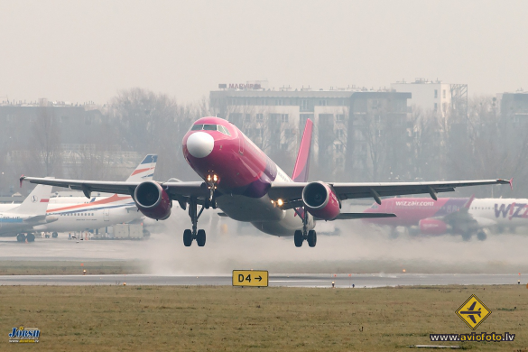 Airbus A320-232